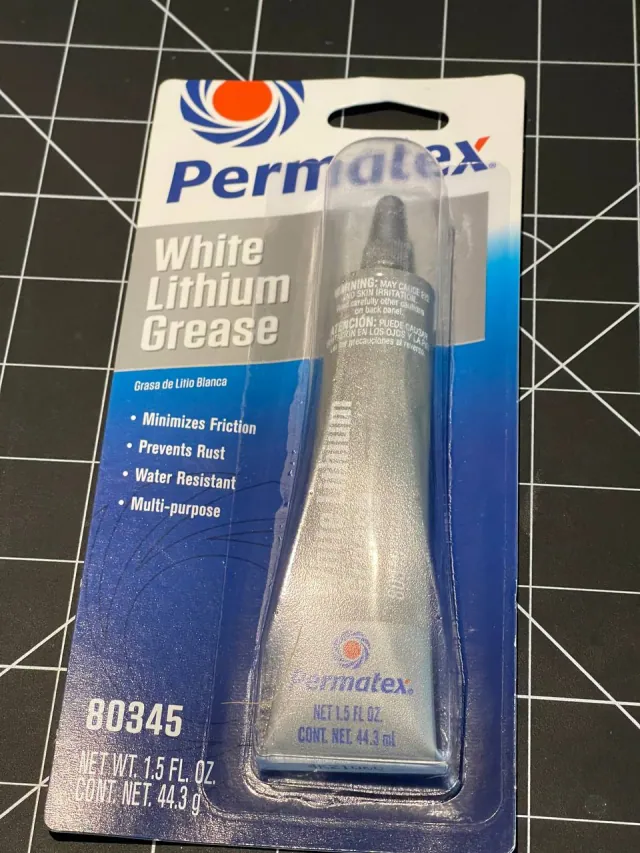 The lithium grease arrived (photo 1)