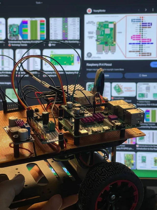 Before that I also soldered a voltage divider to connect… (photo)