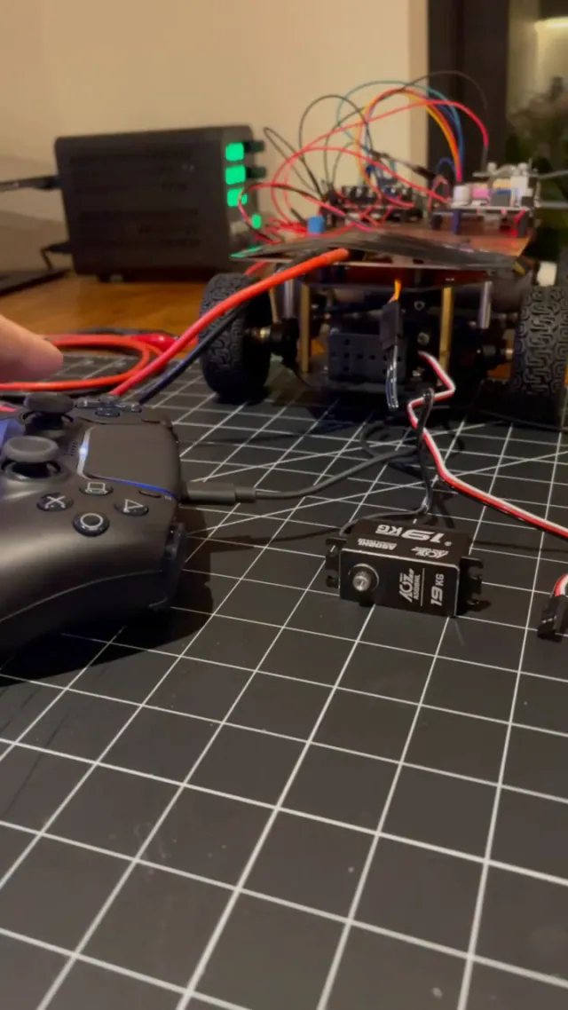 As you can see, the steering wheel responsiveness… (video)
