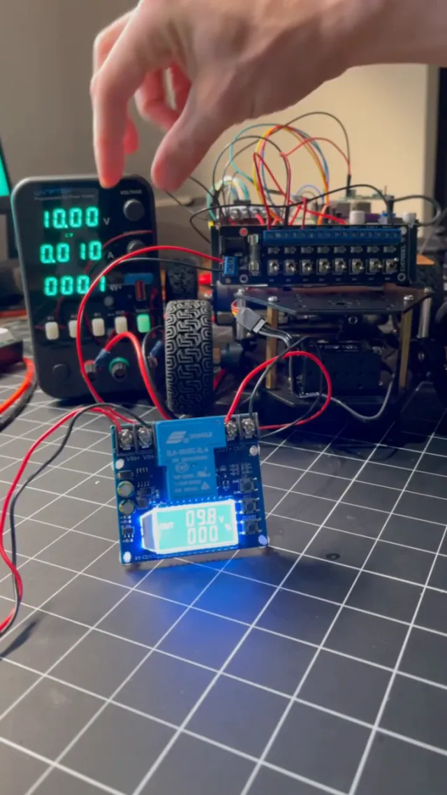 You can set the UP/DOWN voltage parameters on the relay (video)