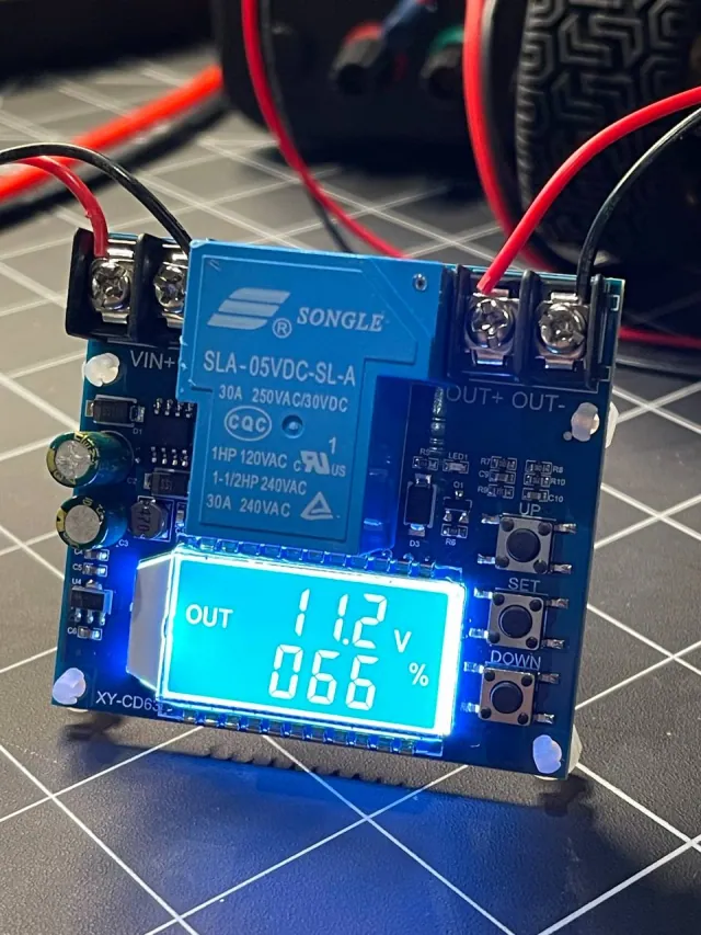 The battery discharge curve isn't exactly linear but you… (photo)